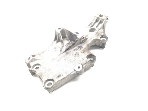 03G903143A - Кронштейн генератора audi a3 2.0 tdi 16v