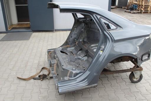 Audi A3 чверть зад зад 8V5 підйомник