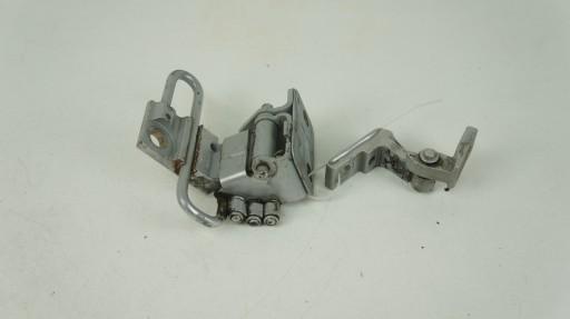 8E0831411B - Audi A4 B6 петля петлі двері лівий передній