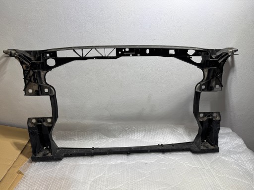 8W0805594E - Audi A4 B9 A5 8W 8W0 BELT FRONT STRIP оригинальный целый