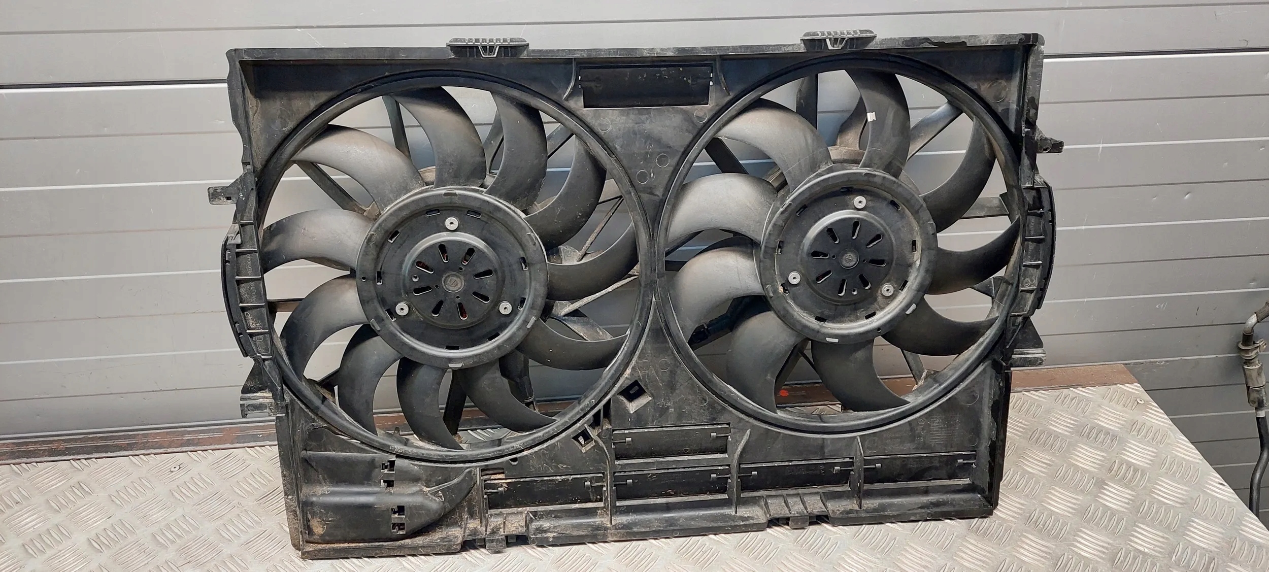 Audi A8 S8 D4 4H 4h121003m передні вентилятори