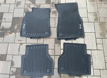 Audi Коврики резиновые ОРИГИНАЛ 4K8061221A041 C8 2018-