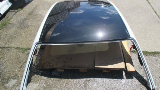 Audi e TRON GT крыша панорама