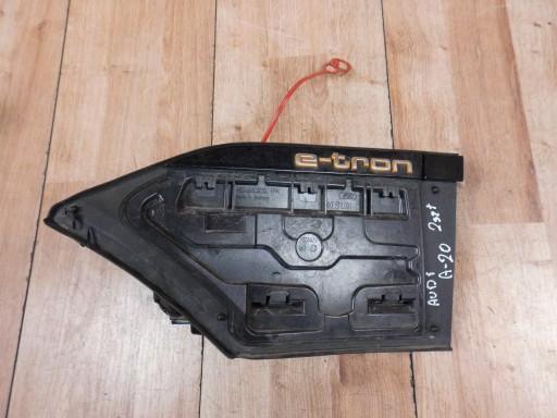4KE810001LS - Audi e-TRON разъем для зарядки откидная крышка