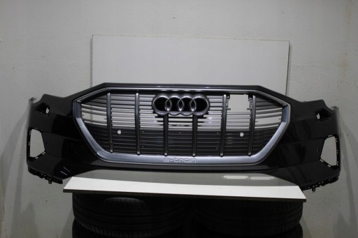 Audi e-tron 4ke передній бампер ніцца