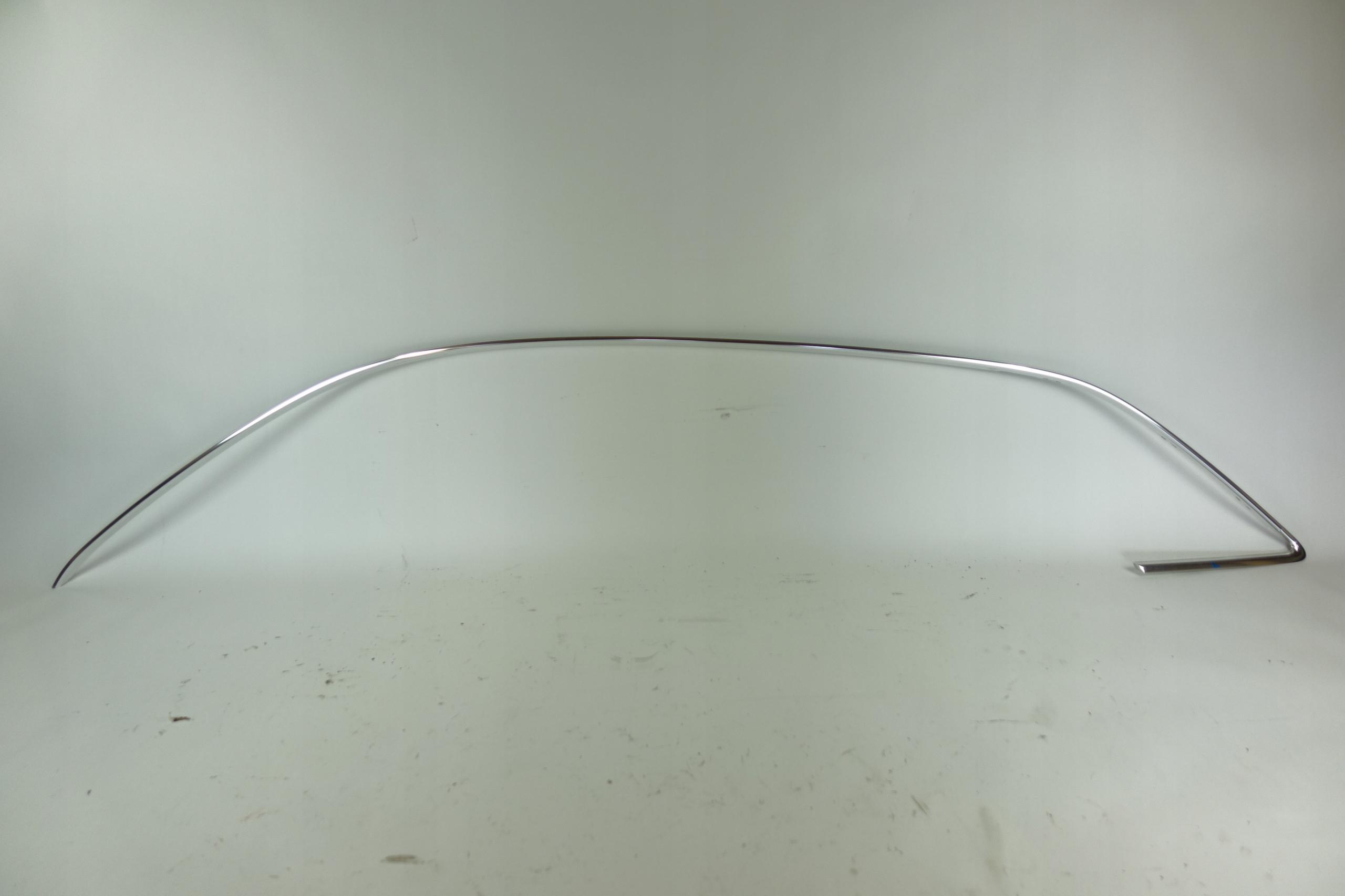 Audi Q3 8U накладка на дах ліва 8u0853703a