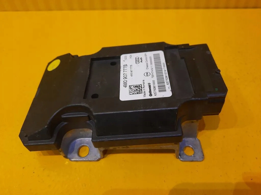 Audi Q7 4m модуль драйвера EFP 4m0907777b
