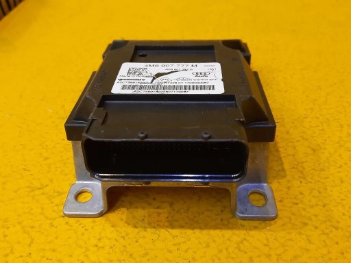 Audi Q7 драйвер модуль EFP 4M8907777M