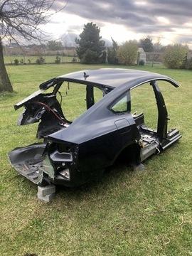 Пол крыла на крыше Audi a5