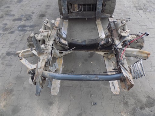 Передній пучок колиски двигуна iveco daily iv twin 2006-2014 3,0 hpi