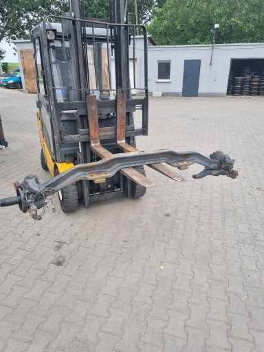 22208213 1026885 - Балка переднего моста поворотные кулаки renault gama t volvo fh 4 fm 4