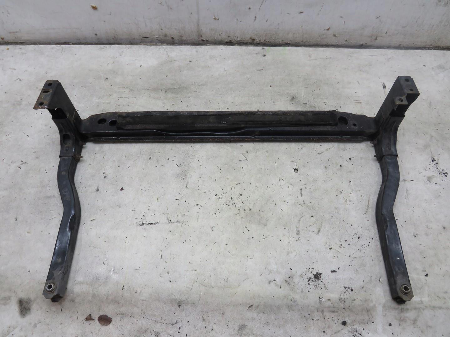 БАЛКА ПІД РАДІАТОРИ ЗОНИ KUGA MK2