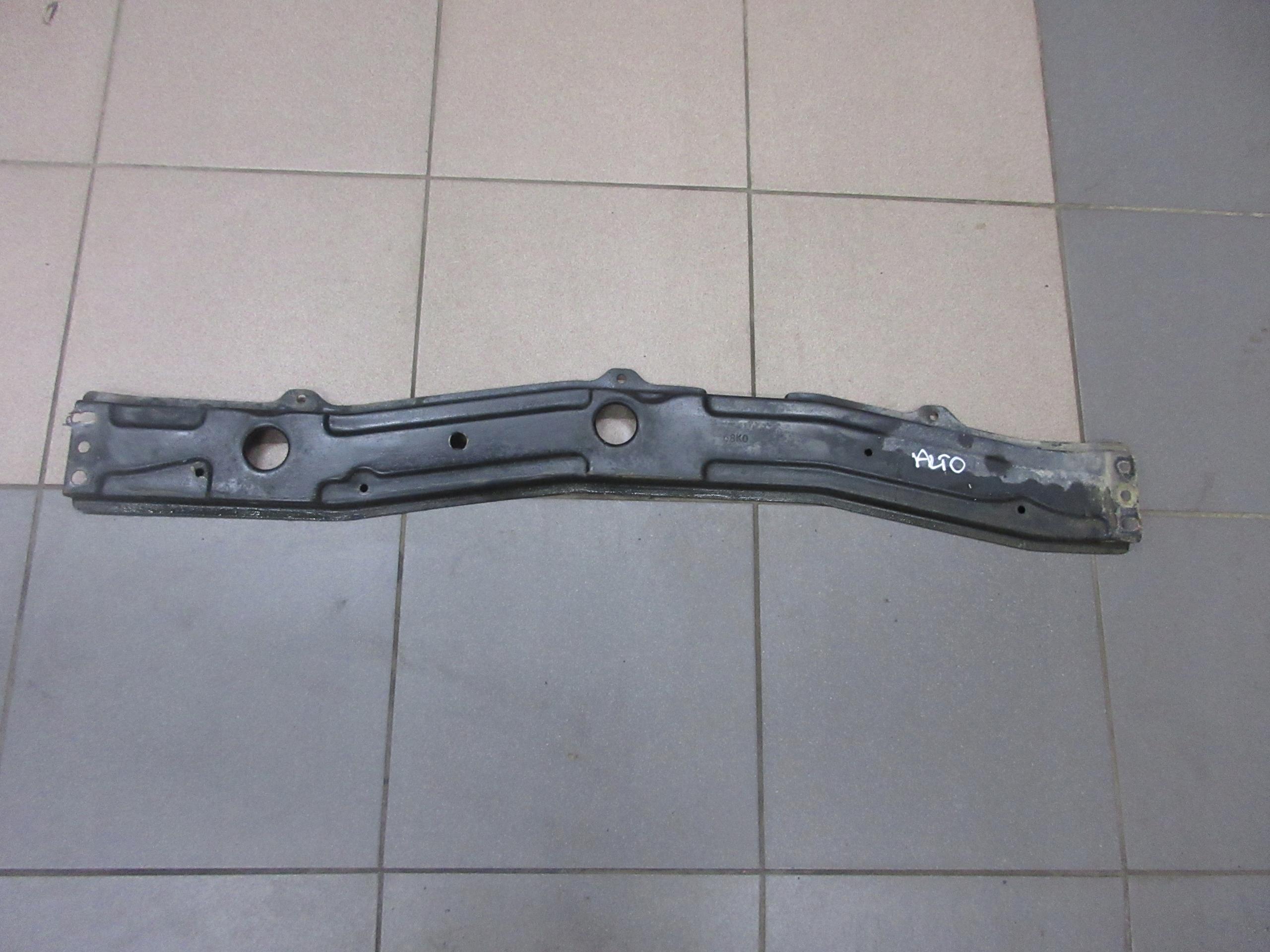 РЕШЕТКА РАДИАТОРА SUZUKI ALTO NISSAN PIXO 09-14