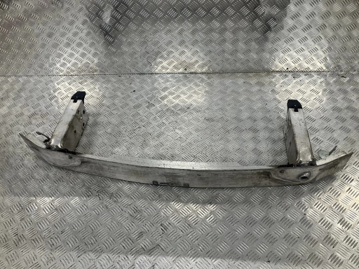 A0008306202 - Белка для бампера передней крючковой зоны mercedes w177