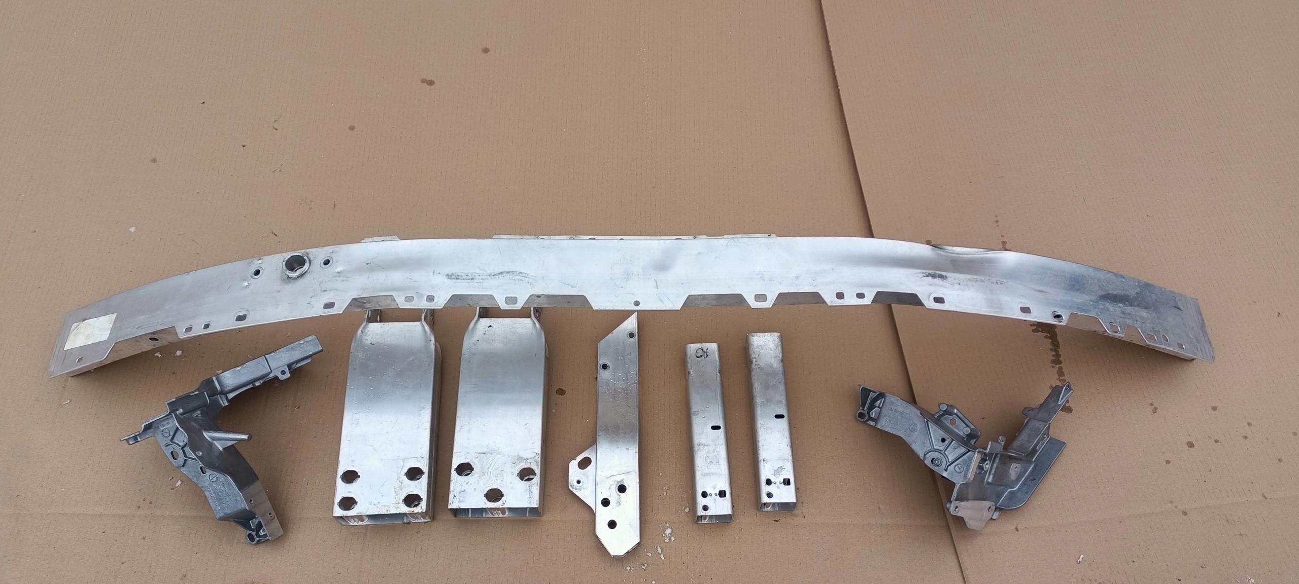 Передня балка MERCEDES E-Class 213 A2136200130