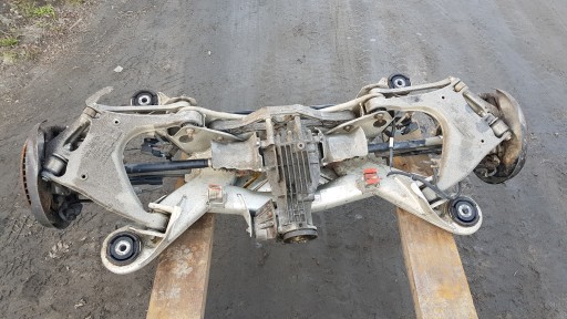 Задній промінь sled audi a8 d3 3.0 tdi 4e0505235f