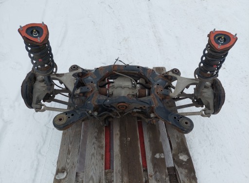 2.2 - Задній полярний мост -хрест -промінь -аркуш infiniti q50 2,2 d амортизатор