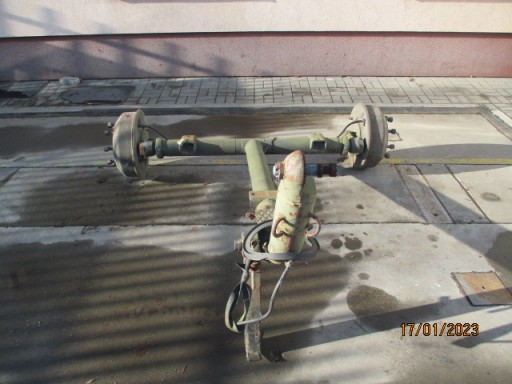 Двадцатый луч из 20 -звездочного агрегатного трейлера