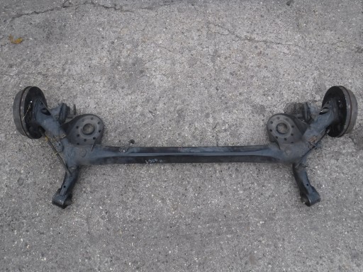 Toyota yaris ii балка