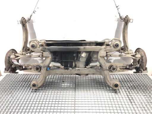 LORK597024 - Mercedes bear class class b sports tourer w246 w242 11-18 2012 kpl fv