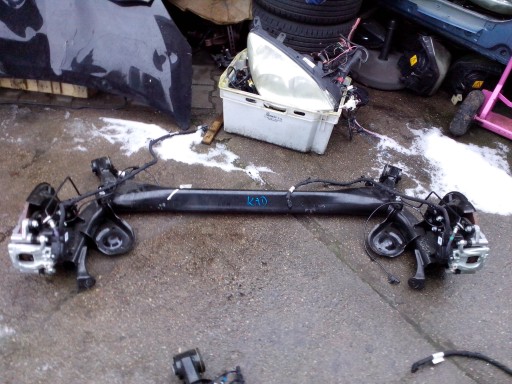 Задняя балка задней подвески renault kadjar