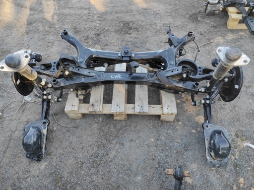 Балка задньої підвіски toyota chr