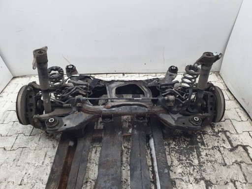 AUST106125 - Троллянка луча задняя часть jaguar xf ii x260 2.0d