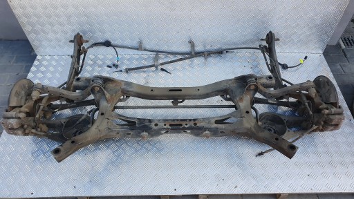 PU10598 - Луч подвески hyundai i30 iii kombi 16-