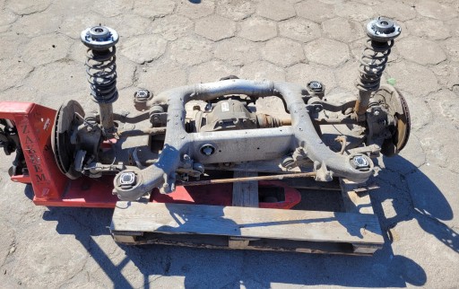 3.0 - Bmw 6 f13 f12 3,0 d 640d задний балки салди