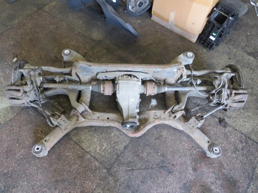 GMAUTO4574097 - Задня підвісна промінь audi a8 d4