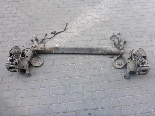 Луч задней подвески полная qashqai j11 lift