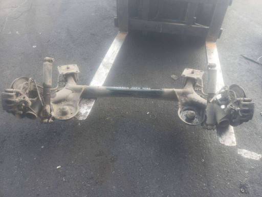 Балка підвіски задній міст ford transit connect mk2