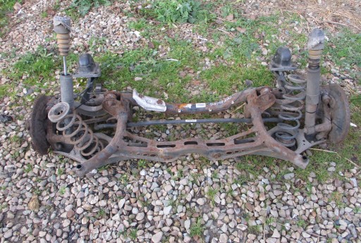 Підвісна промінь задня вісь skoda octavia ii підйомна фургон