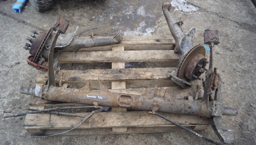 Задняя балка подвески, поворотные кулаки, porsche 924s 2.5