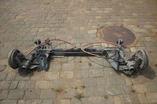 Задня підвісна промінь dacia logan iii 1.0