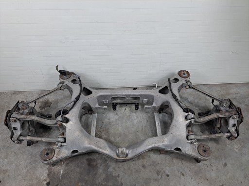 Підвісна промінь задня porsche panamera gts 970