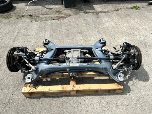 2133509303 - Балка подвески полная подвеска задняя задняя mercedes w213 универсал