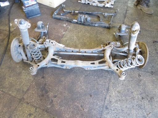 KRIS235789 - Підвіска підвіски задньої вісь passat b8 вагон