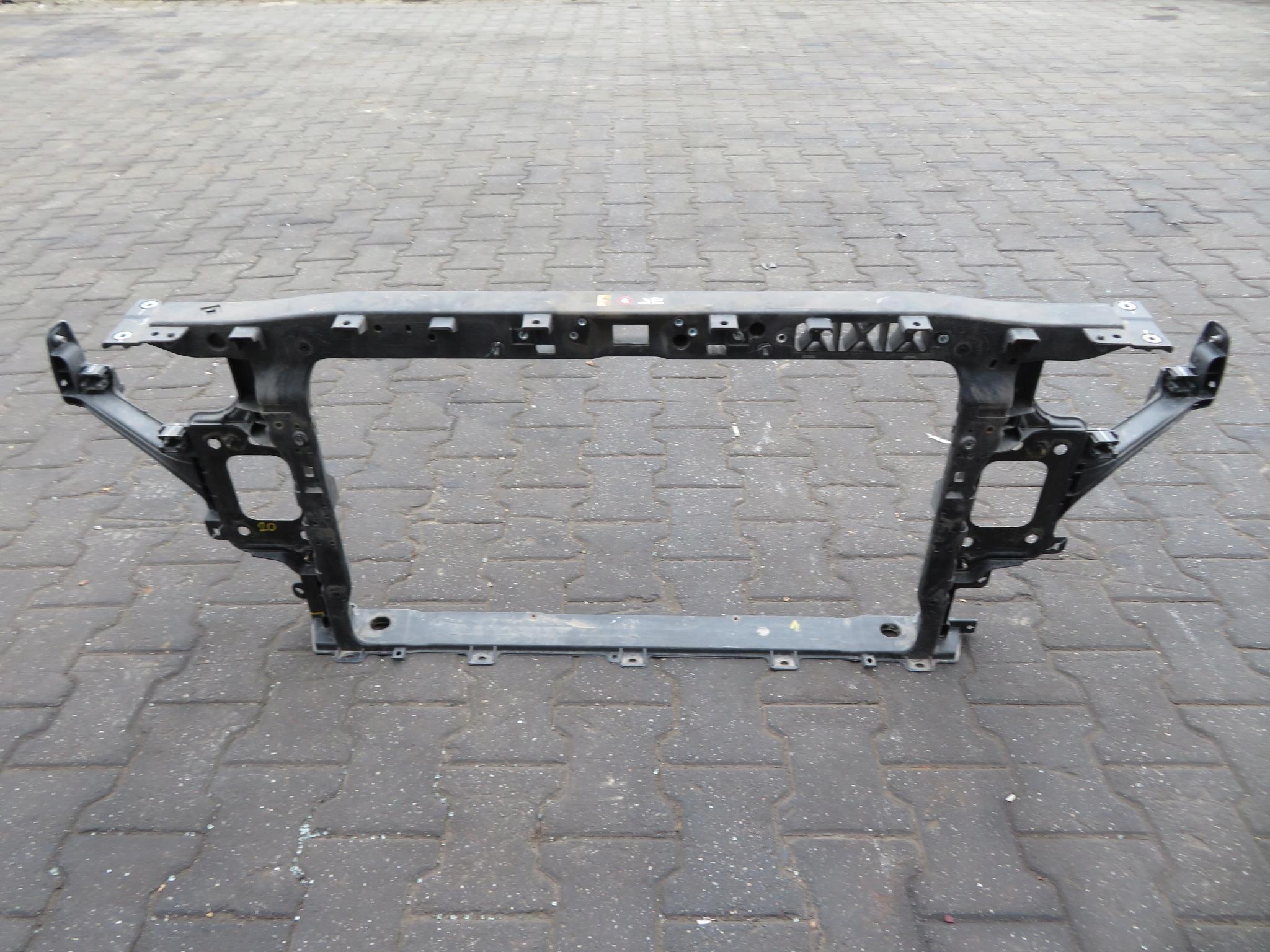 64101-G4000 - Бампер передний HYUNDAI i30 III 64101G4000