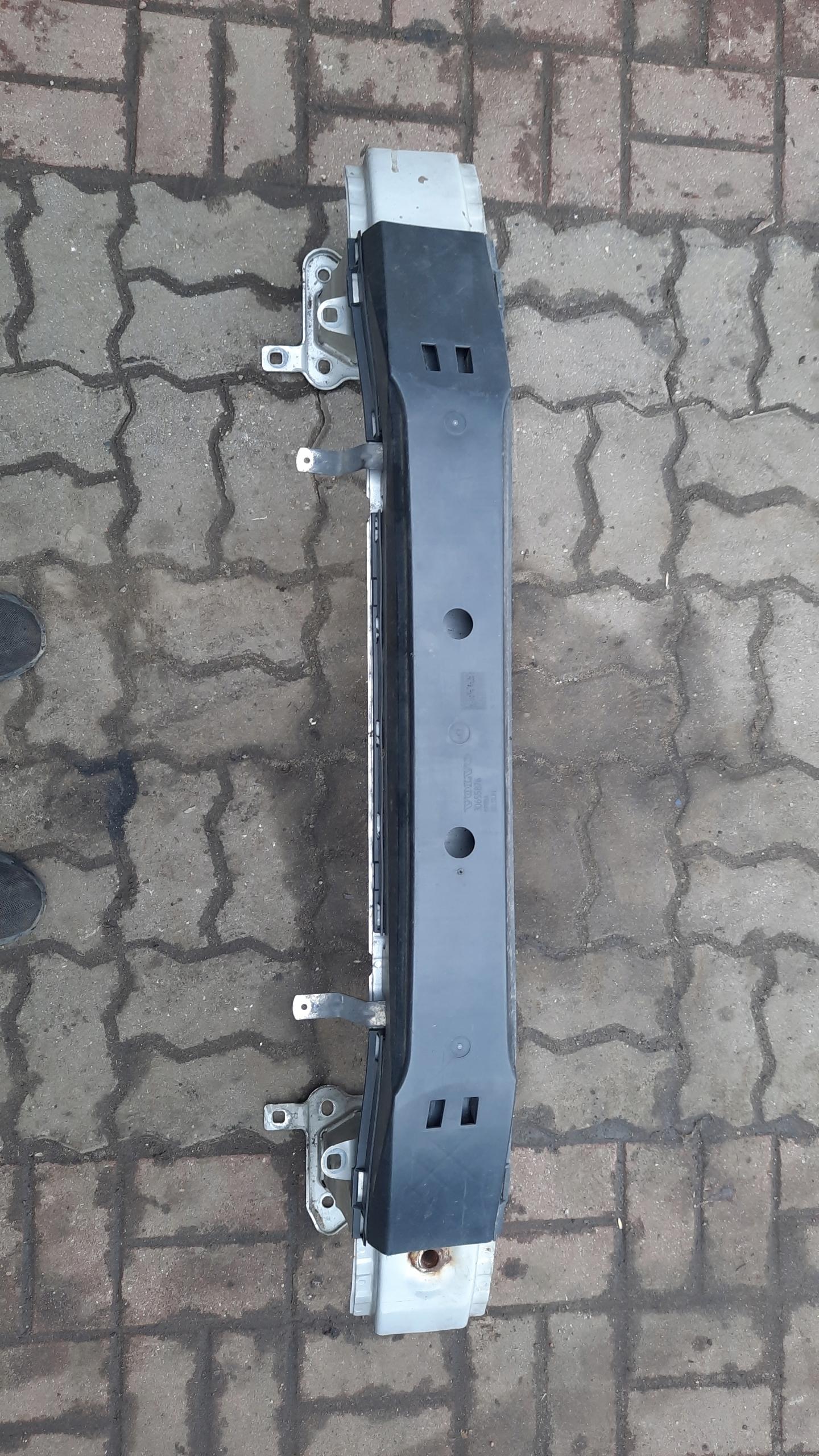 Бампер передній VOLVO S40 V50 04 - 12R 426-26