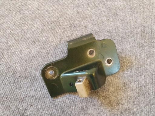 BENTLEY BENTAYGA 36A821393B ОПОРА КРИЛА OE