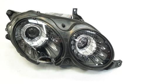 BENTLEY FLYING SPUR FS ПРАВА ФАРА 4W1941016F