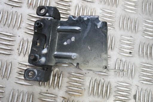 ПЛАСТИНА КРІПЛЕННЯ КРИЛО BENTLEY 4W0821168A