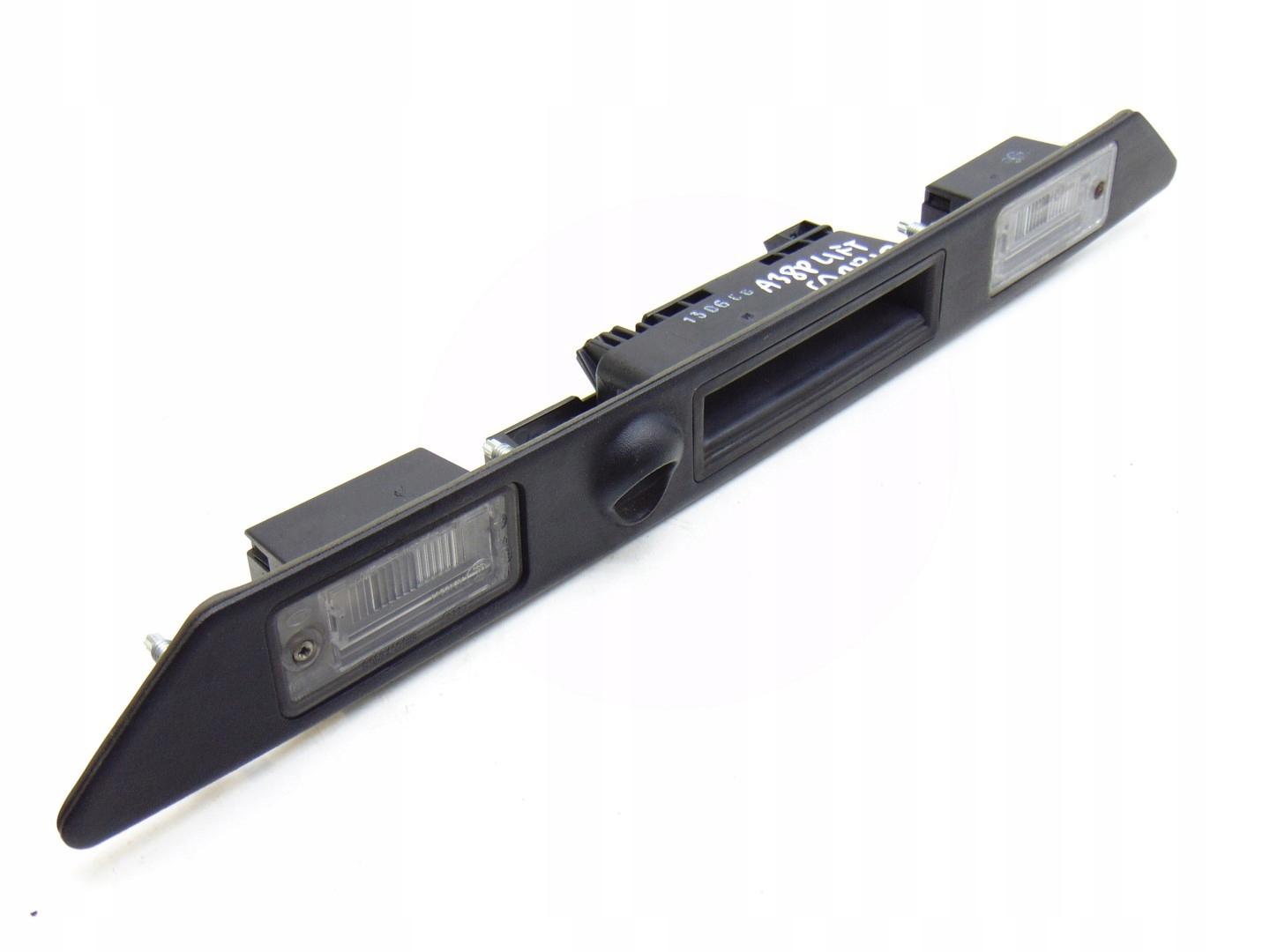 Бленда микро контакт закрылки AUDI A4 B7 седан 8E0827574C