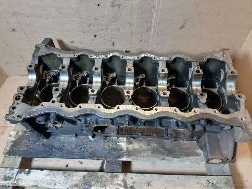 БЛОК ДВИГАТЕЛЯ IVECO STRALIS 450 E5 F3AE3681A