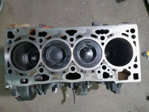 БЛОК ДВИГУНА VW OCTAVIA III 2.0 TDI 150KM 2019 DFF