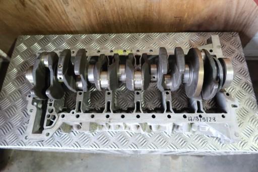 БЛОК ДВИГУНА ЗАЇЗД ВАЛ BMW X5 X6 7585986