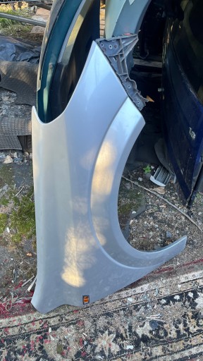 Fender astra iii h z 157 серебристый правый