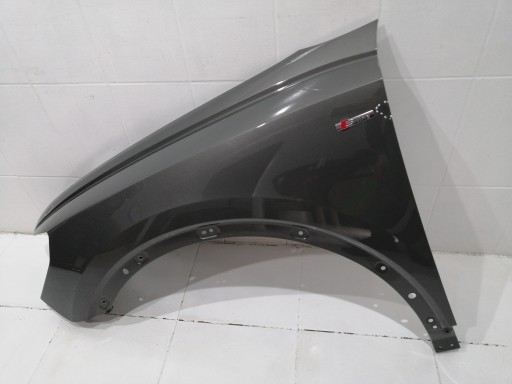 Левый передний крыло передняя часть Audi Q3 II 83A