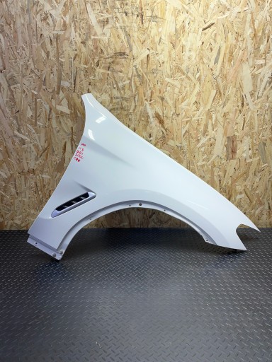 Правий BMW X3 G01 Alpineweiss A300 оригінал